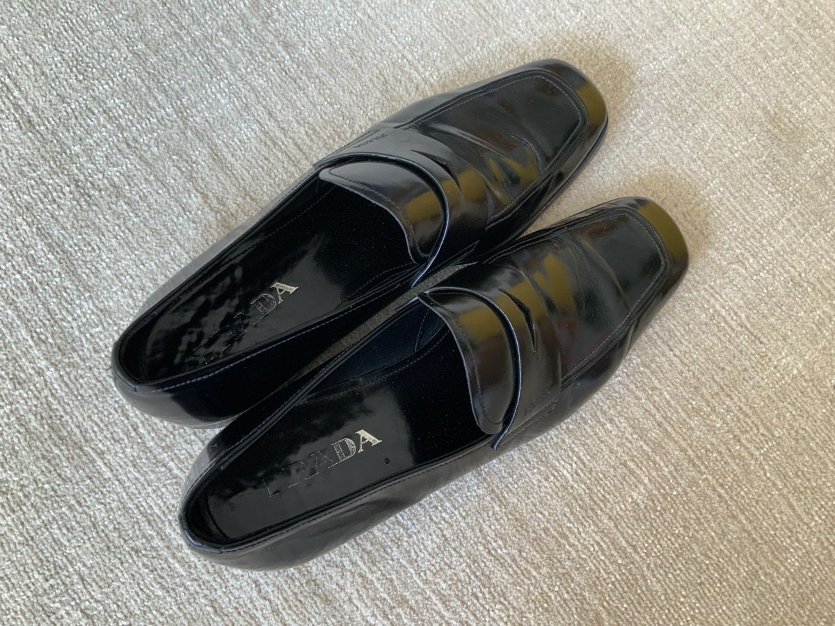 Prada Scarpe da uomo: Prada Leather Penny Loafers - Schwarz - Grösse 44 - Echtlede – Usato da Zürich venduto da leonzo 1