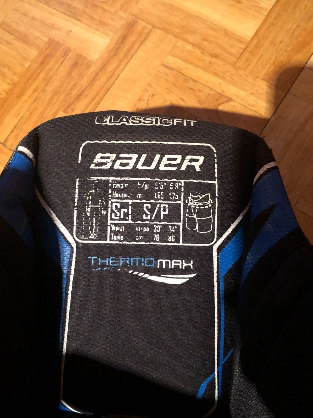 Bauer Protezioni & Imbottiture: Eishockey Ausrüstung – Usato da Arosa venduto da Paklica 2