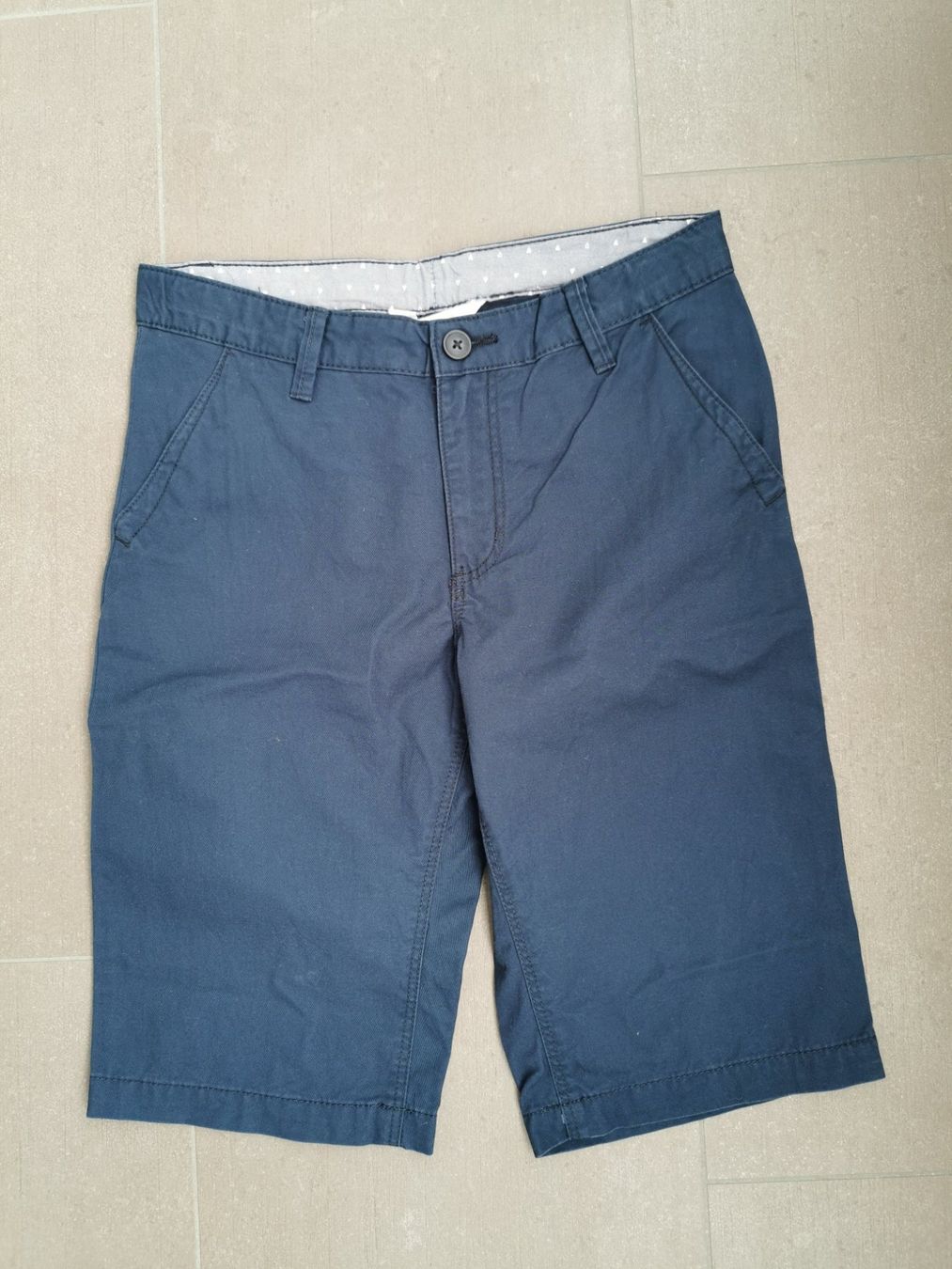 H&M Hosen: Blaue H&M Bermudasshorts - Grösse 152 – Gebraucht aus Luzern von simonf1