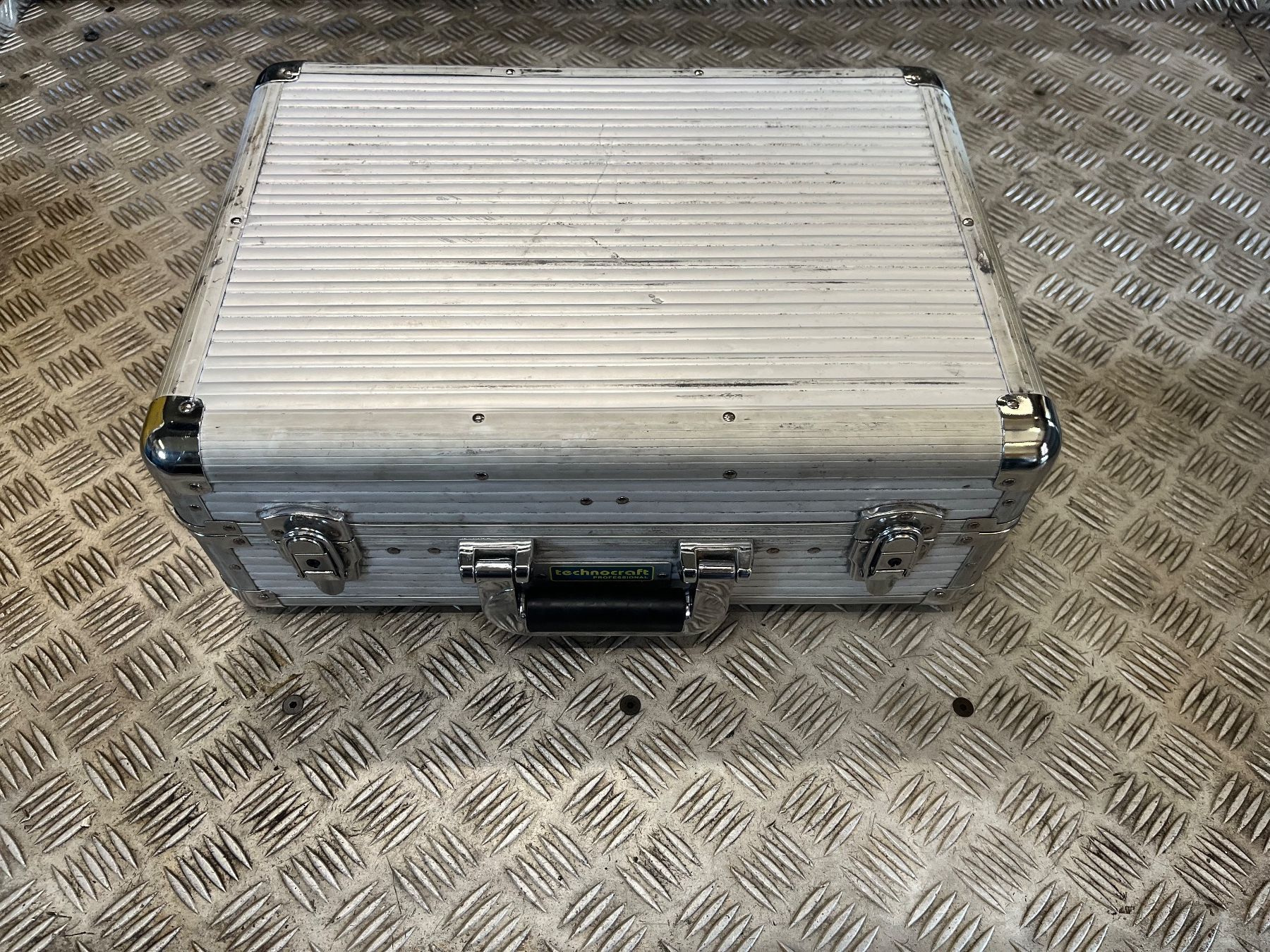 Technocraft Tutti gli attrezzi: Werkzugkoffer – Usato da Wyssachen venduto da roth19 6