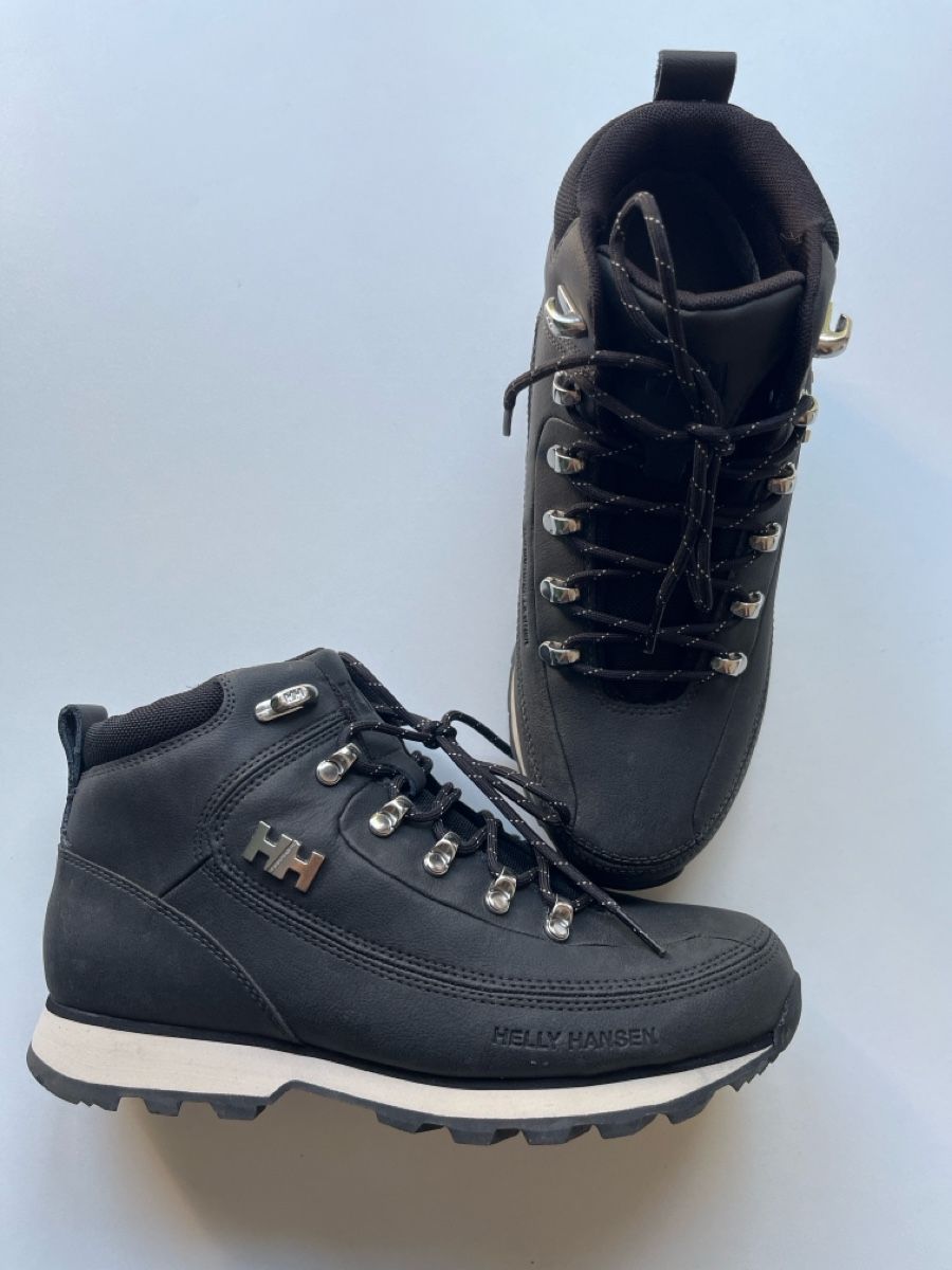 Helly Hansen Herrenschuhe: Helly Hansen Wanderschuhe Leder schwarz Grösse 39.3 – Gebraucht aus Brügg BE von Andalomas