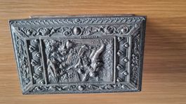 Antike verzierte Metall-Schatulle / Schmuckkästchen