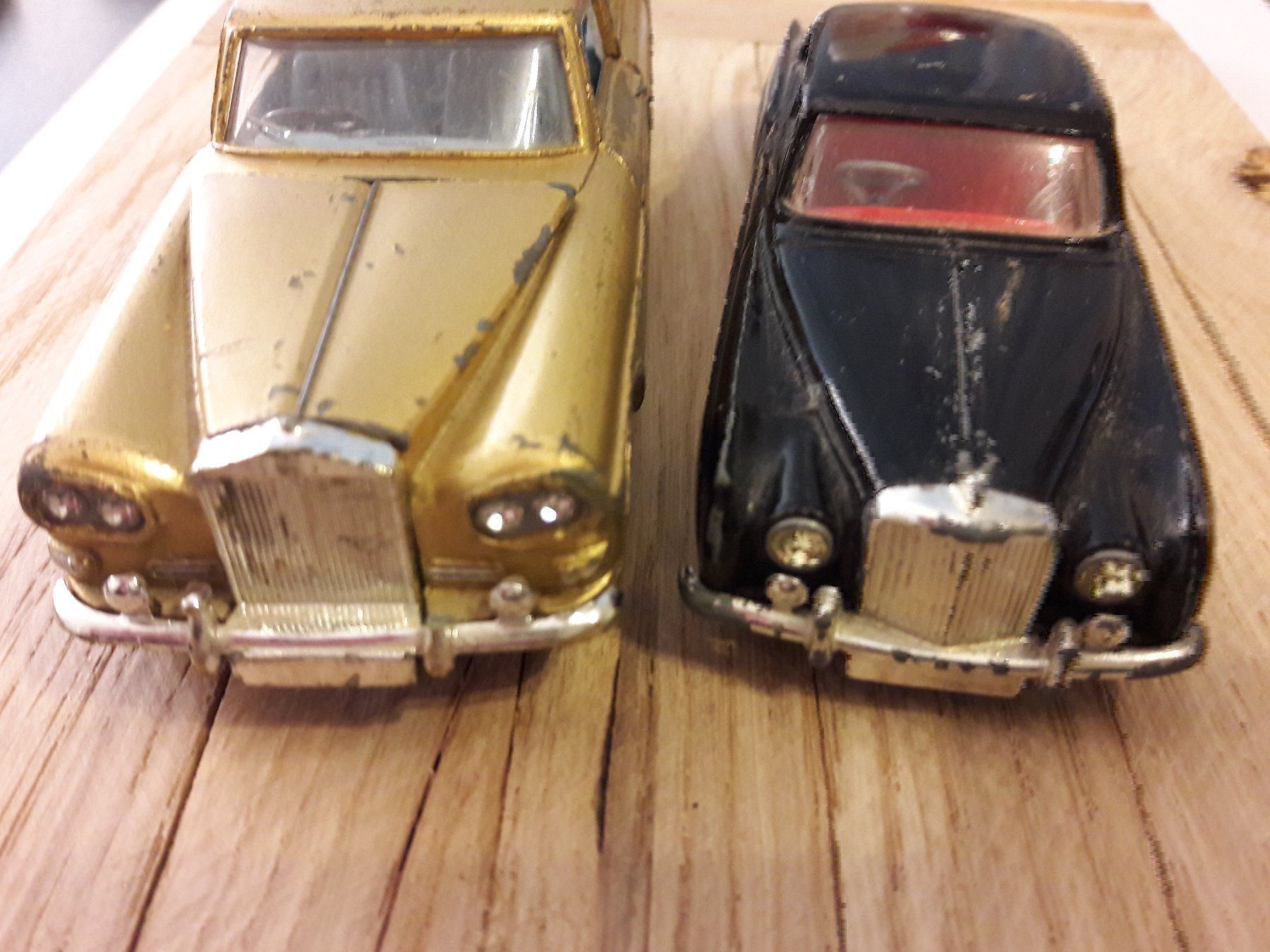 Rolls Royce Modellini d'auto: Rolls Royce Silver Cloud 3 und Bentley – Usato da Zollikerberg venduto da Kaugo
