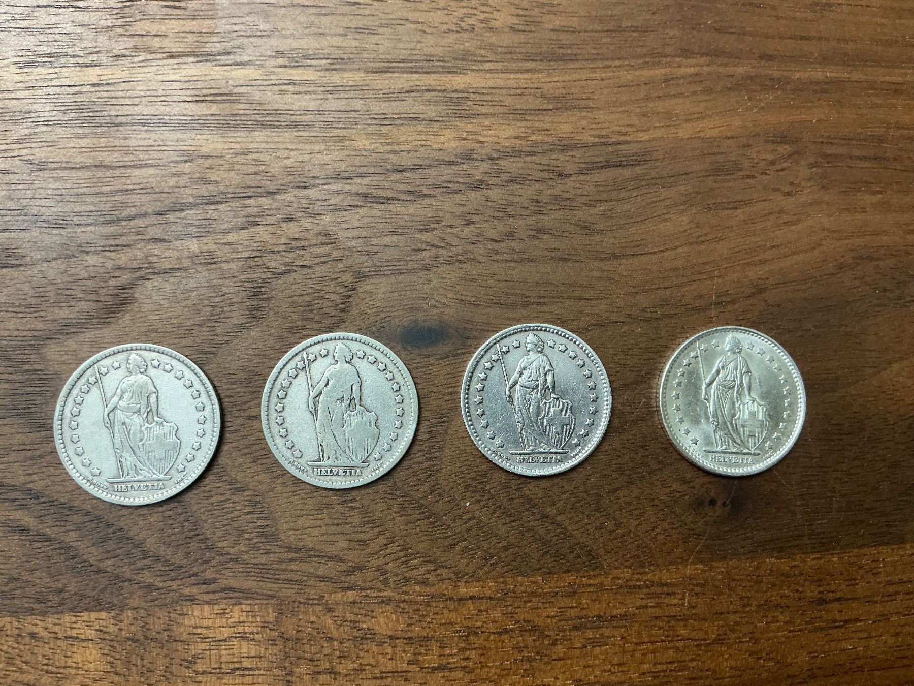Tutti le monete: 4 x 1 Franken – Usato da Unterägeri venduto da Peter135 1