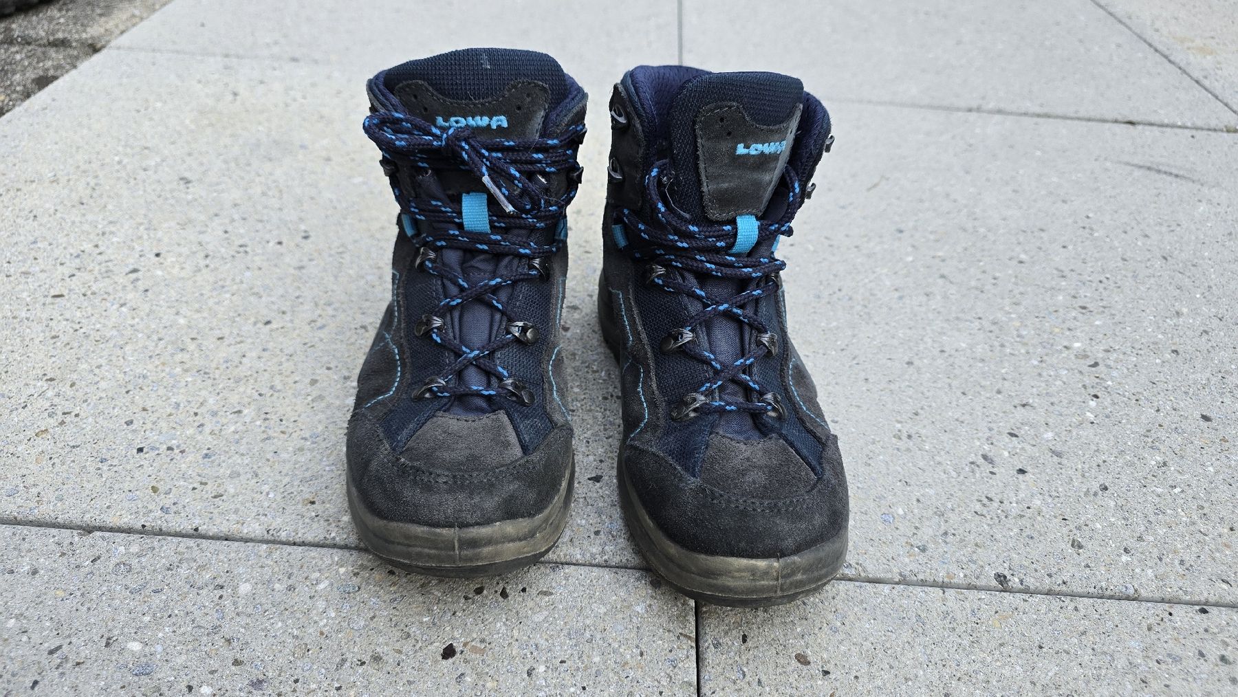 Lowa Scarpe da uomo: LOWA Kinder-Wanderschuhe – Usato da Zürich venduto da maxx_66