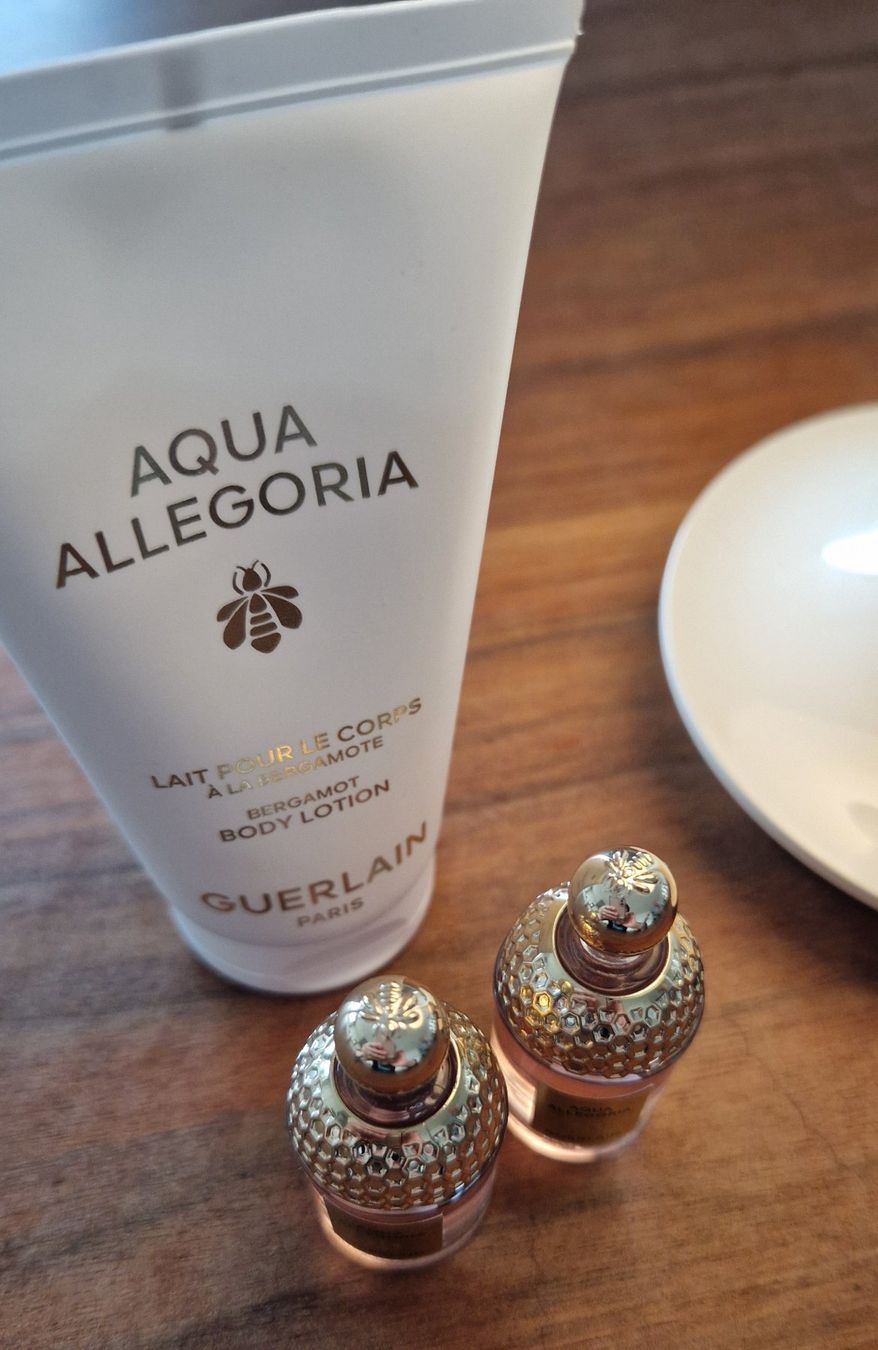 Guerlain Profumi & Eau de Toilette: Guerlain Florabloom – Nuovo (secondo la descrizione) da Wettingen venduto da bonnes.choses 2