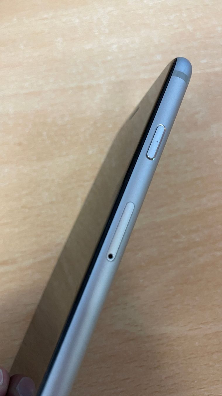 Apple Handys / Smartphones: iPhone 6s - 32GB - Silber - Akku defekt – Gebraucht aus Glattfelden von cybermaxx 3