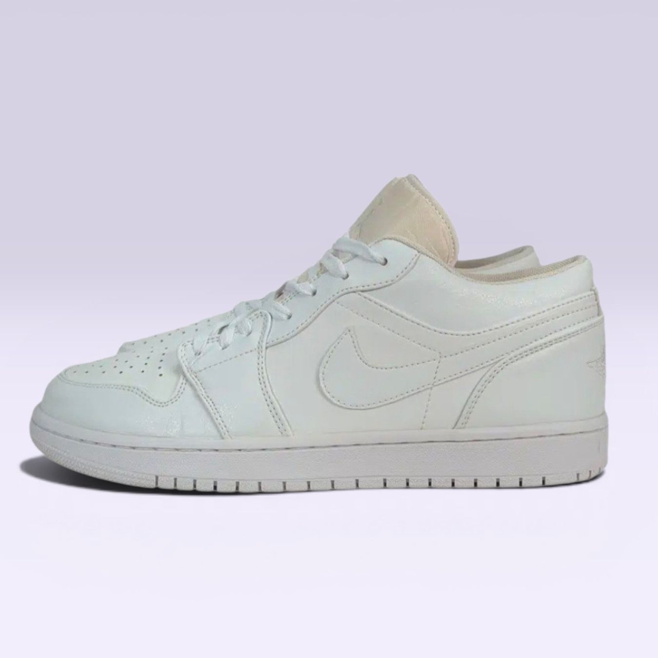 Jordan Scarpe da uomo: Nike Air Jordan 1 Low - Blanc - Taille 45 – Usato da Le Locle venduto da sAm_2112