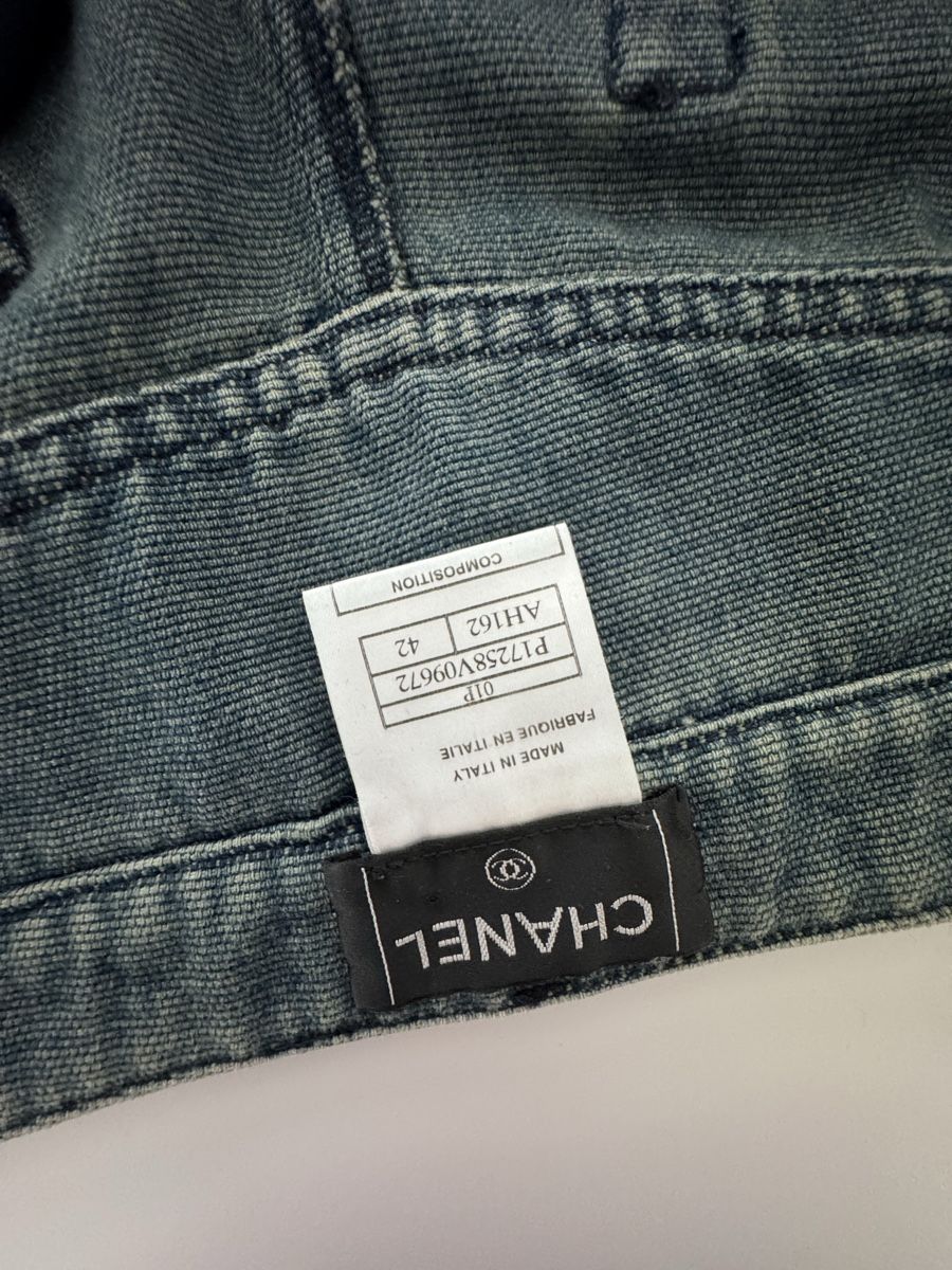 Chanel Jeans: Chanel Jeans Strass Logo Gr. 42 – Nuovo (secondo la descrizione) da Steckborn venduto da ayvel 2
