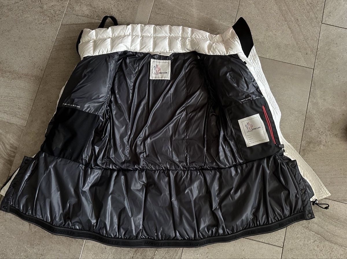Moncler Gilet & Giacche senza maniche: Weste Moncler Grenoble  – Nuovo (secondo la descrizione) da Ebikon venduto da nat_jzh5 2