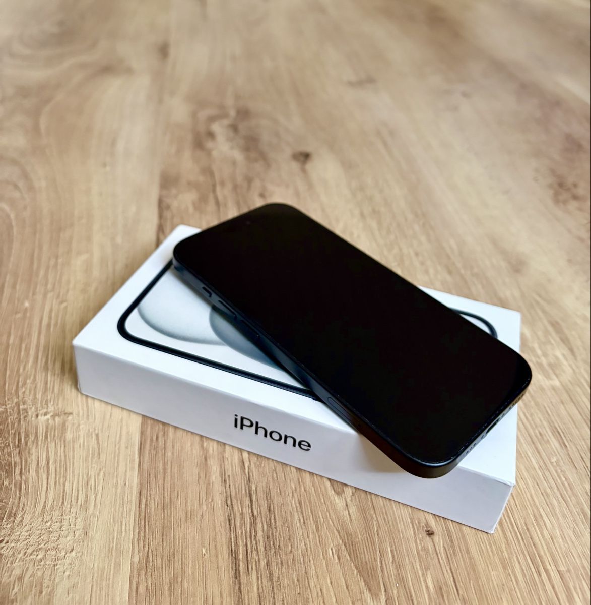 Apple Portables: iPhone 15, 128GB black – D'occasion à Hornussen par Reto138CH 4