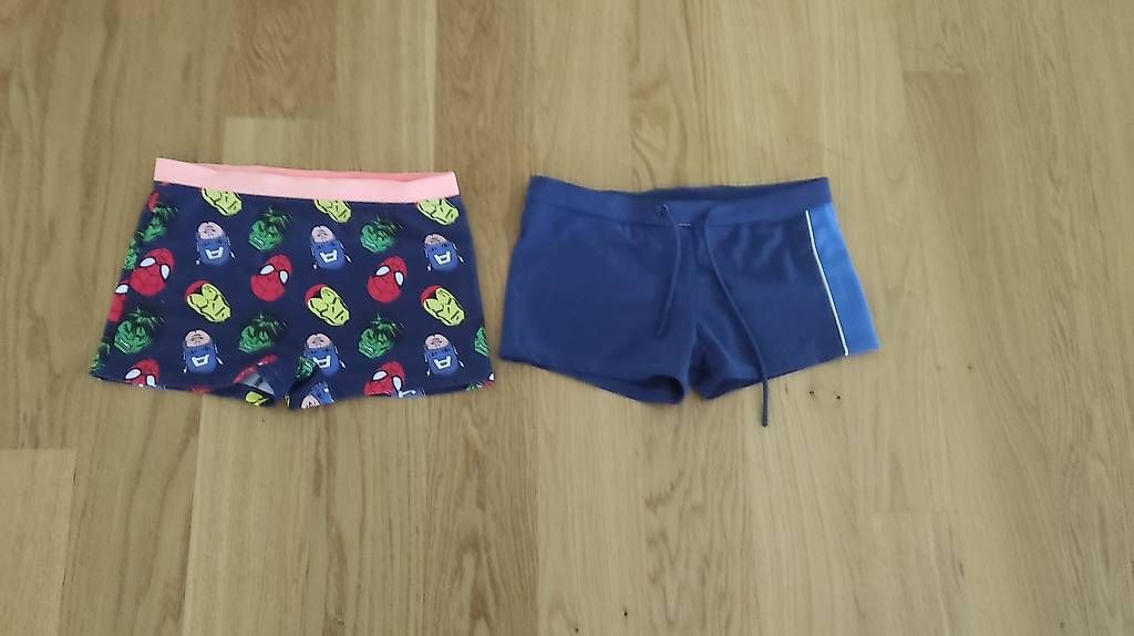 Costumi da bagno: 2×Badehosen in Gr. 140 – Usato da Zürich venduto da svi_dkg2