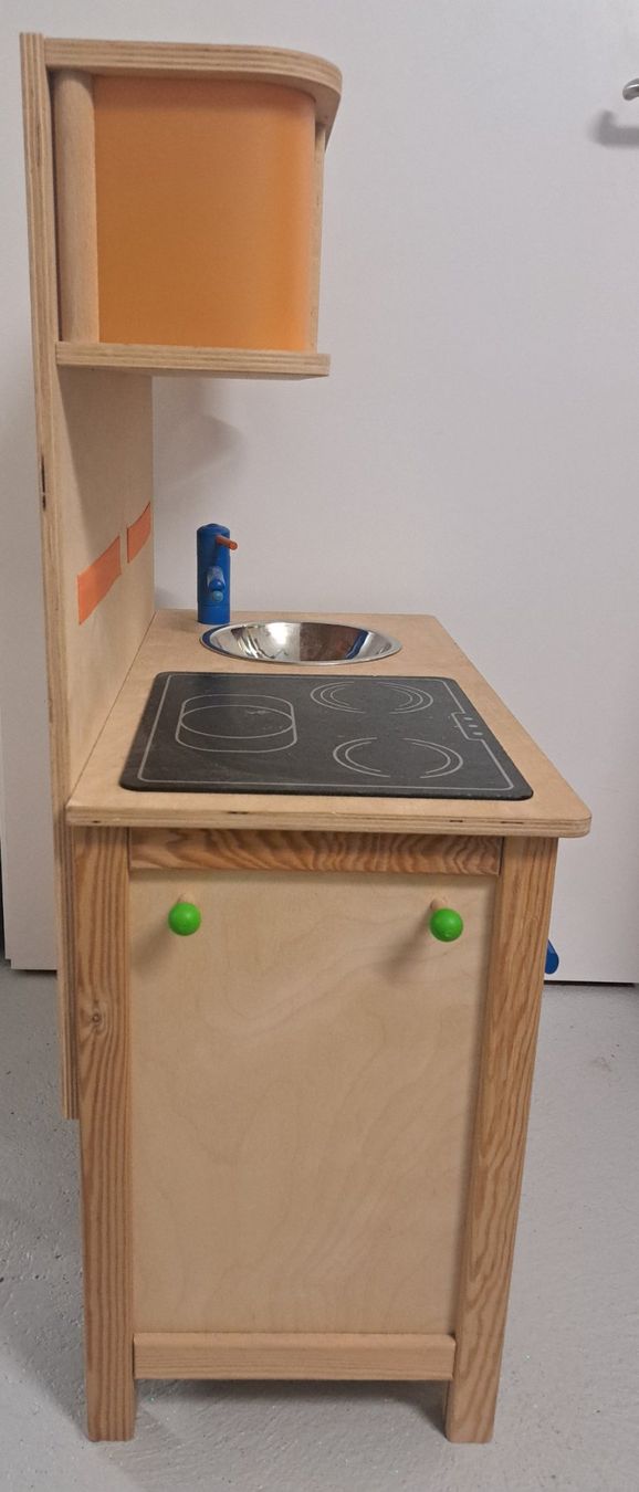 Selecta Giocattoli: Selecta Massivholz Spielküche – Usato da Winterthur venduto da Kathy22 3
