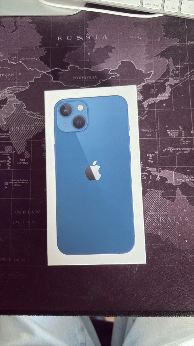 Apple Telefoni cellulari / Smartphones: iPhone 13 bleu excellent état, comme neuf, complet – Usato da Montana venduto da cre_bhg7