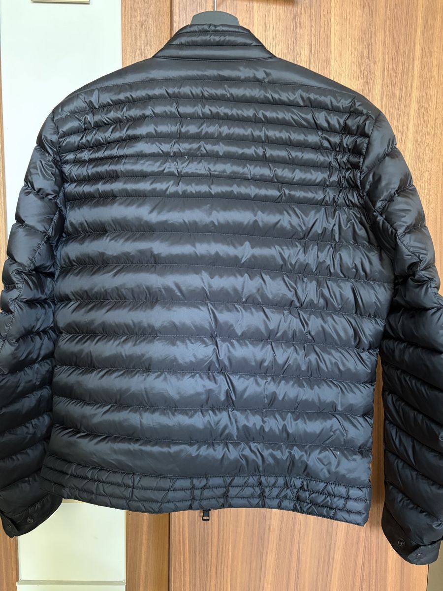 Moncler Jacken: Moncler short down jacket – Neu (gemäss Beschreibung) aus Cologny von sab_xh7v 3