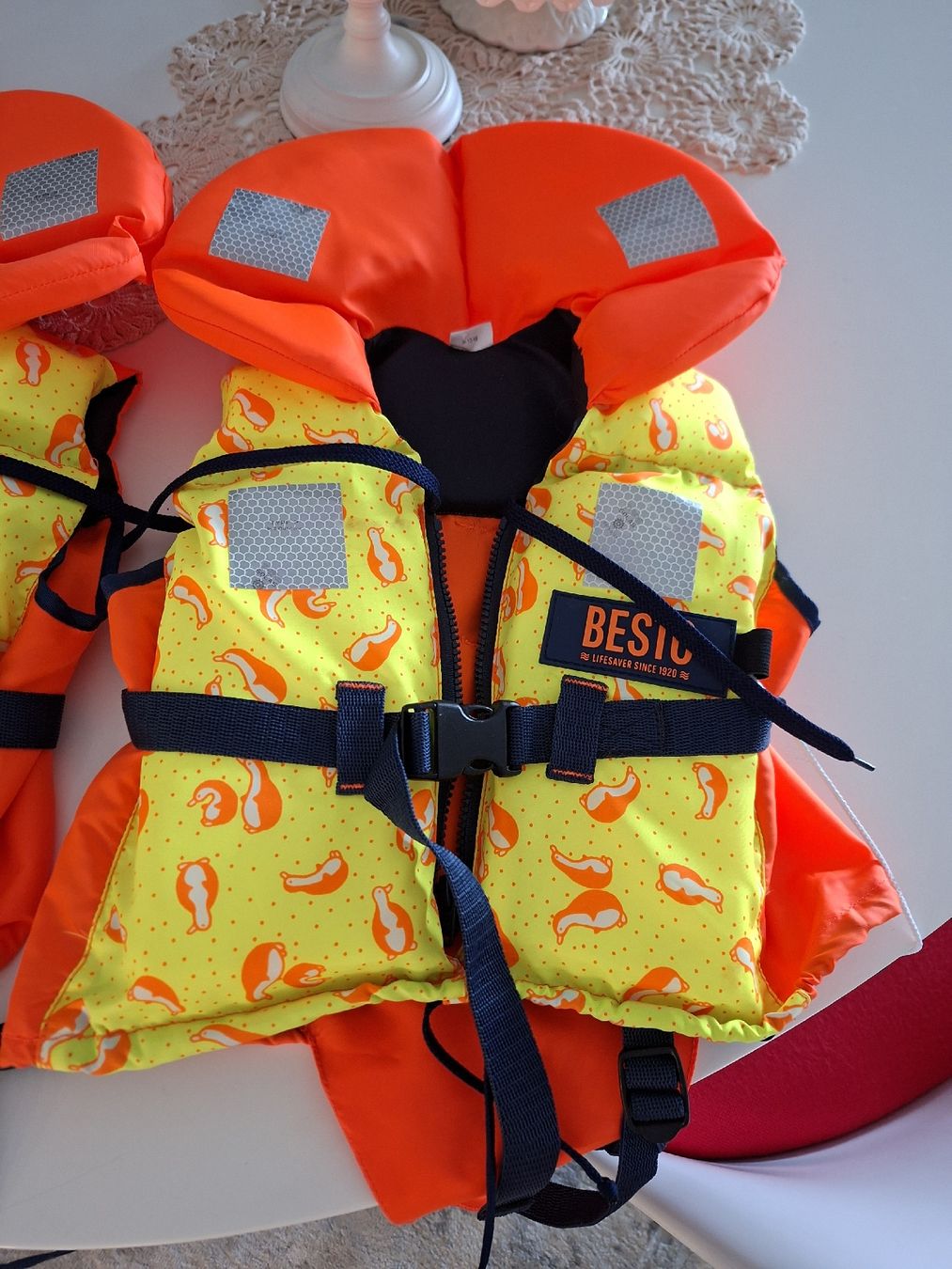 Gilets de sauvetage: Schwimmweste Kinder – D'occasion à Meinisberg par MartinaM1972 1