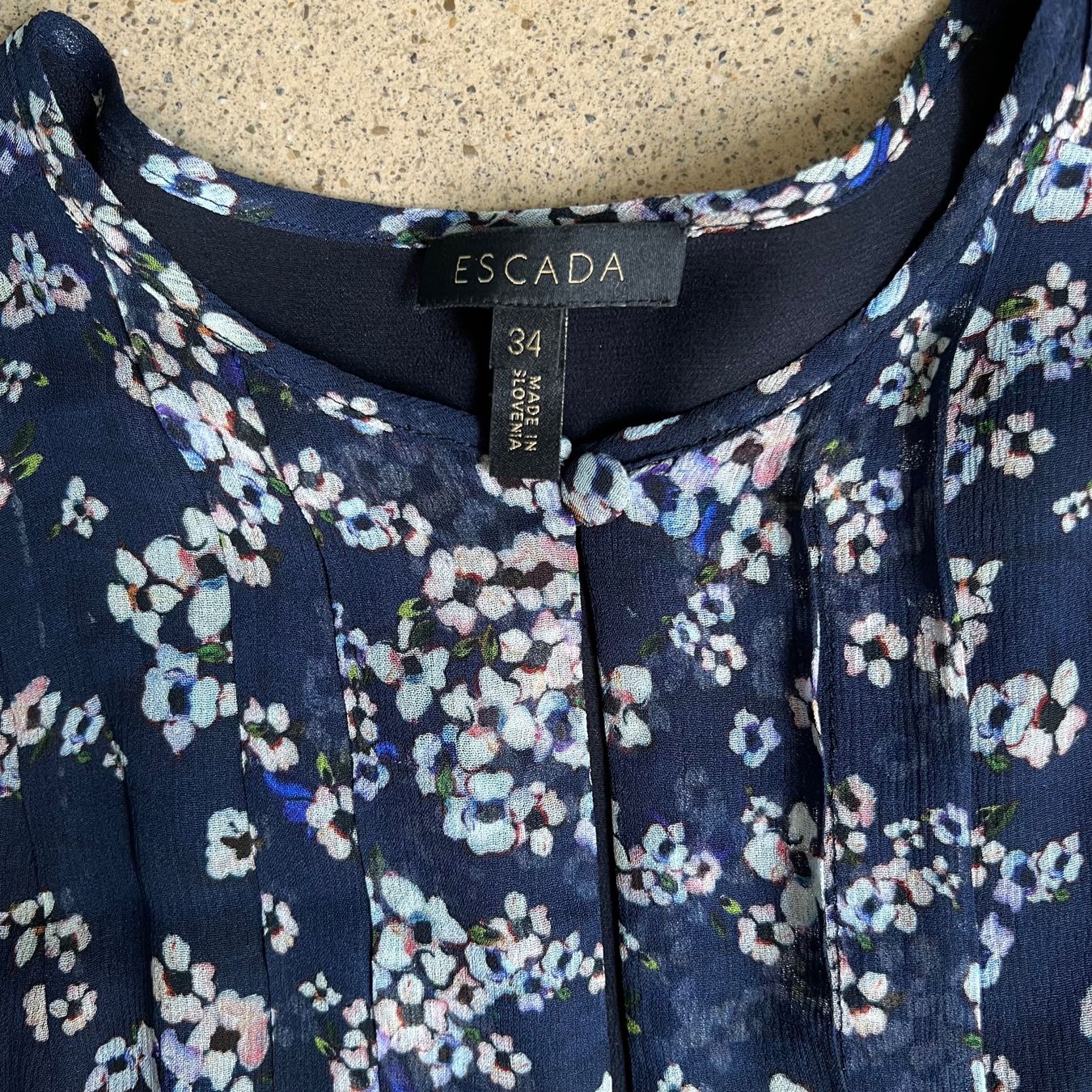 Escada Robes: ESCADA Maxikleid 💙 – D'occasion à Zürich par ClosetQueen 8