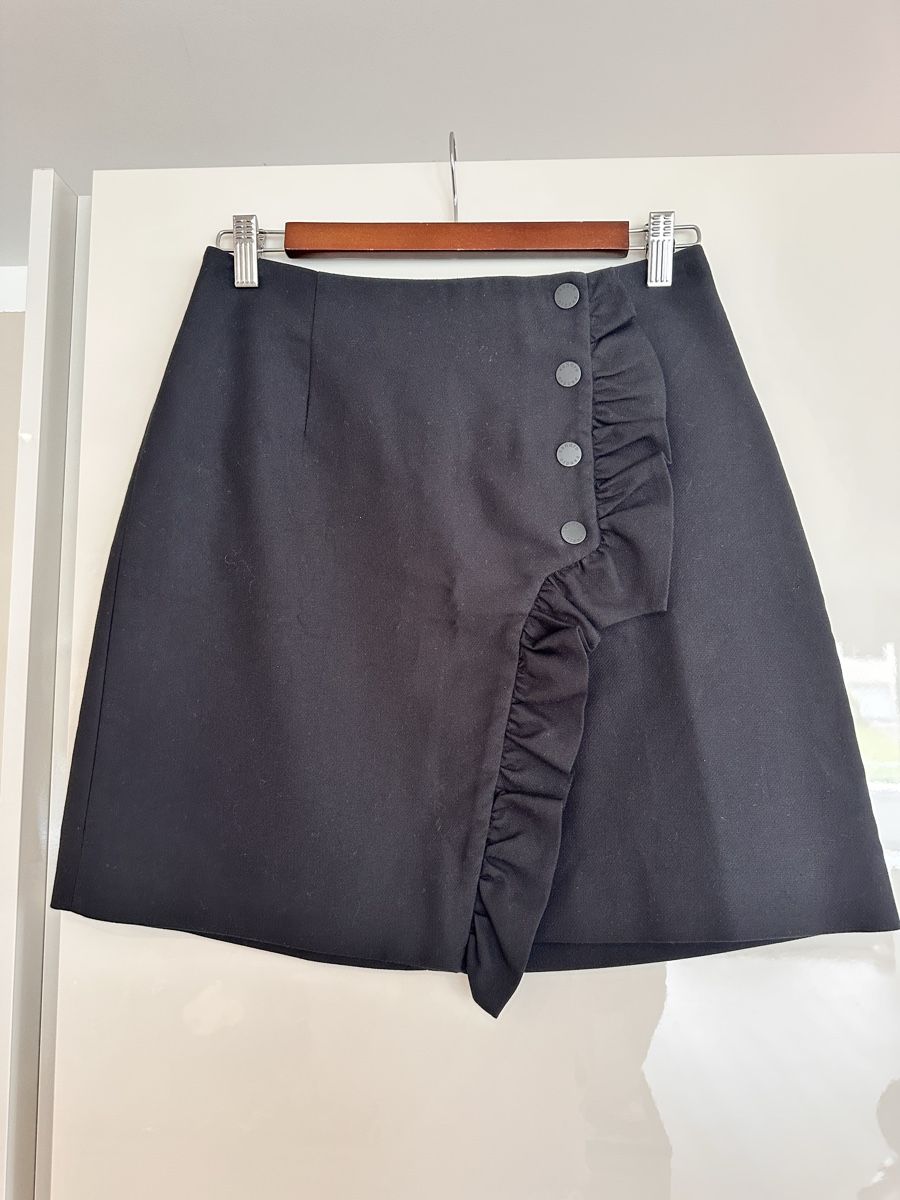 Sandro Röcke: Schwarze Elegante Rock von Marke Sandro Paris – Neu (gemäss Beschreibung) aus Rüti ZH von Anastasia.gold 1
