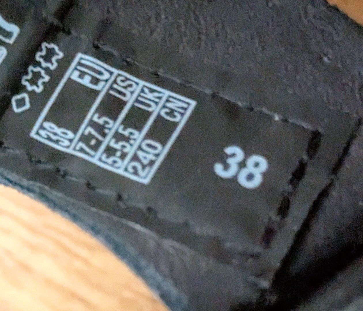 Ecco Damenschuhe: Ecco Sandale 38 – Neu (gemäss Beschreibung) aus Zürich von FloraMarie 2