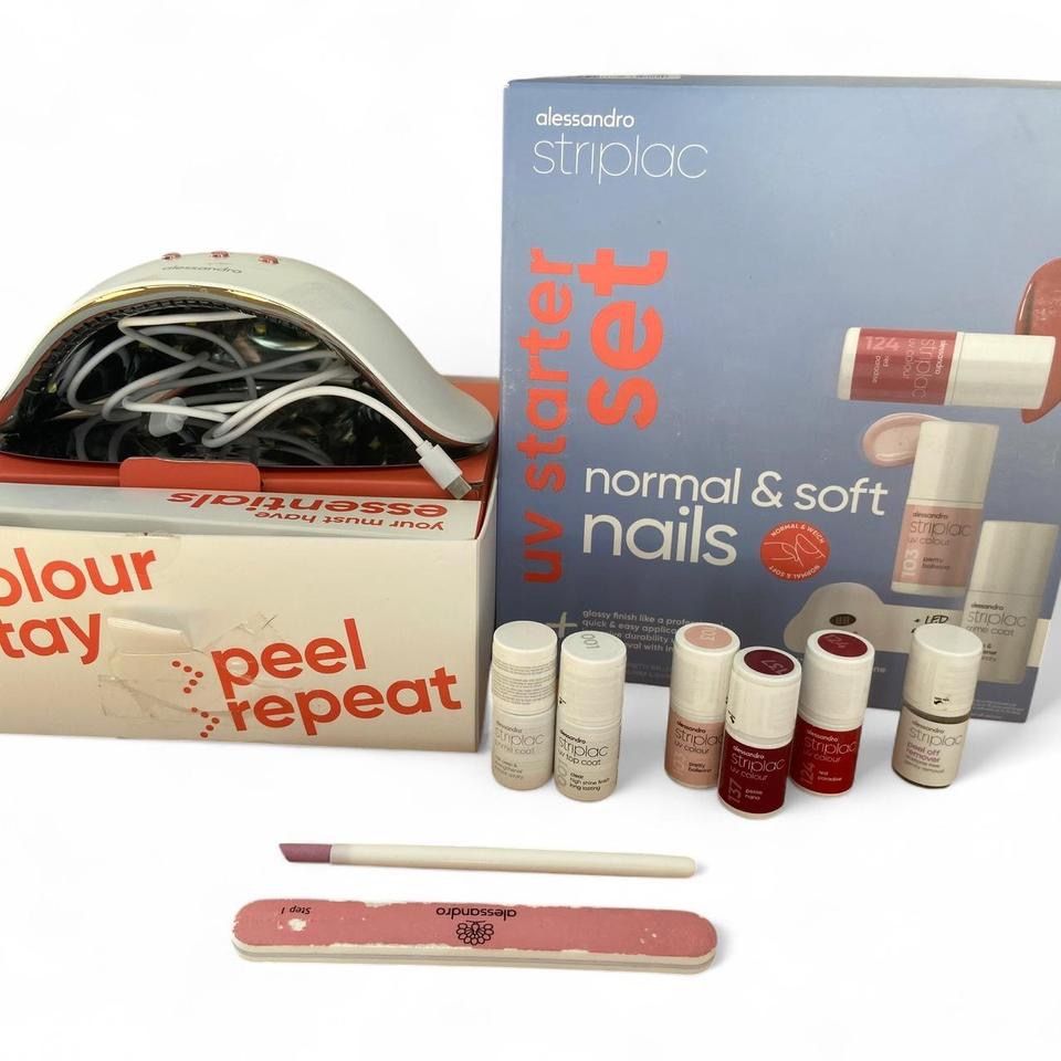 Alessandro Nagellack: Alessandro Striplac Set – Gebraucht aus Spiegel b. Bern von pre1ovedthreads