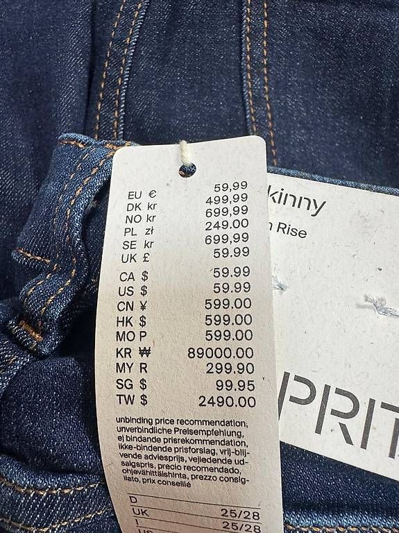 Pantaloni: 1950x Esprit / EDC by Esprit Jeans & Chinohosen - A-Ware – Nuovo (secondo la descrizione) da Ried (Muotathal) venduto da tz2_zfk6 2