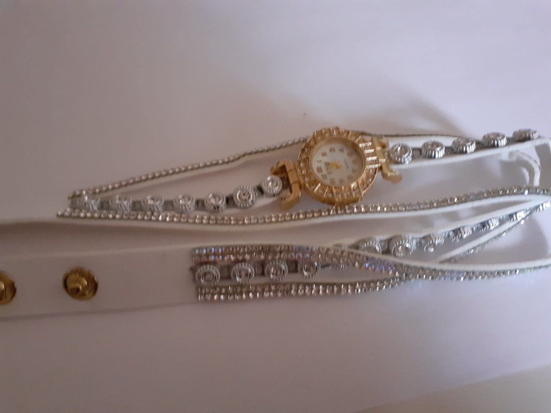 Orologi: Damen -  Armbanduhr – Nuovo e nell'imballaggio originale da Stansstad venduto da kam_5wgj 2