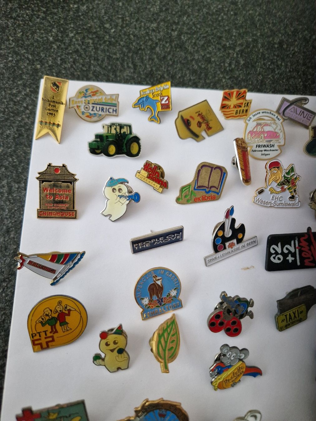 Placchette & Badge: Pins – Usato da Zuchwil venduto da sge_jt2j 4