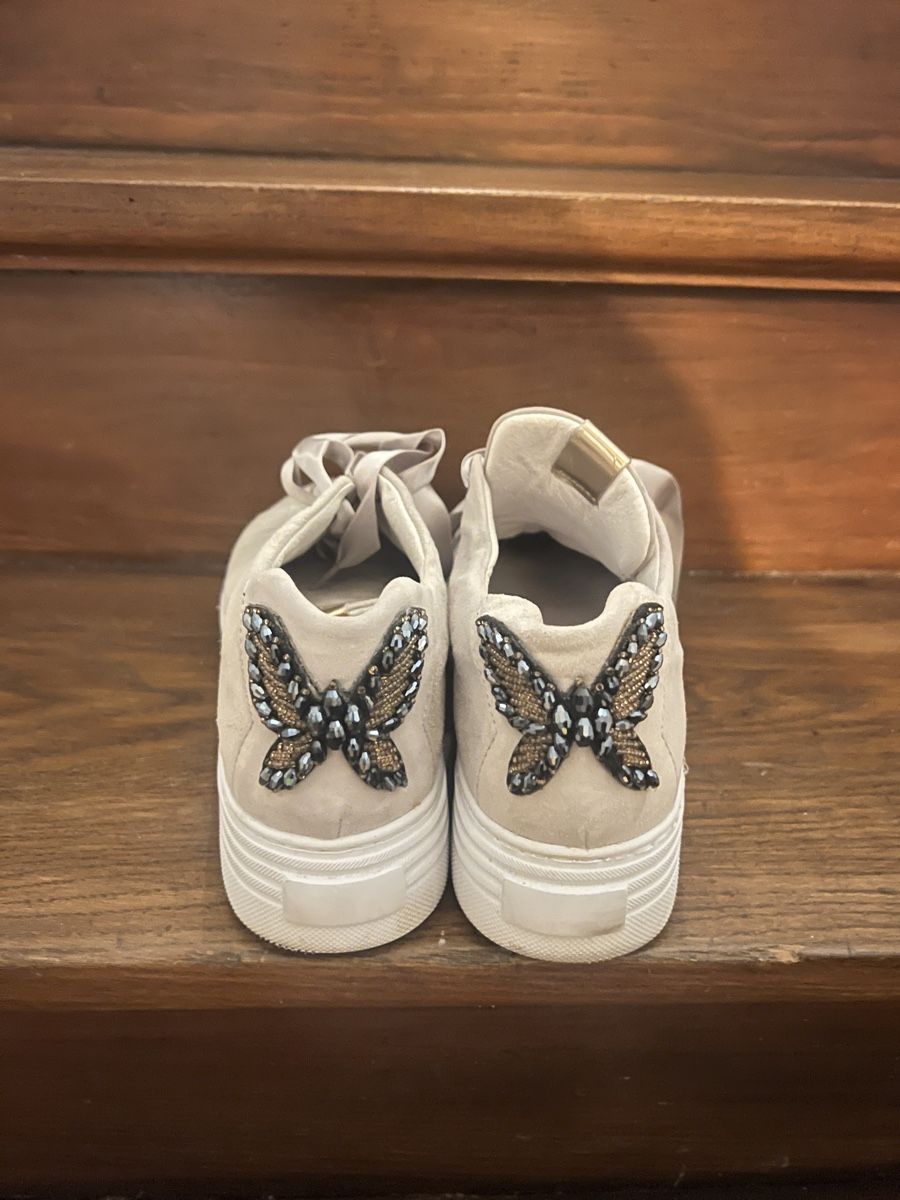 Walder Scarpe da donna: Walder 1874 Beige Plateau Sneakers, Size 40 – Nuovo (secondo la descrizione) da Aarau venduto da ladyinretro 1