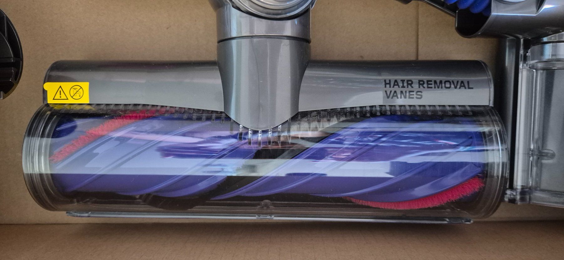 Dyson Aspirateurs & Accessoires: Dyson V8 Absolut – Neuf (Voir description) à Mellingen par claudia_lally 1