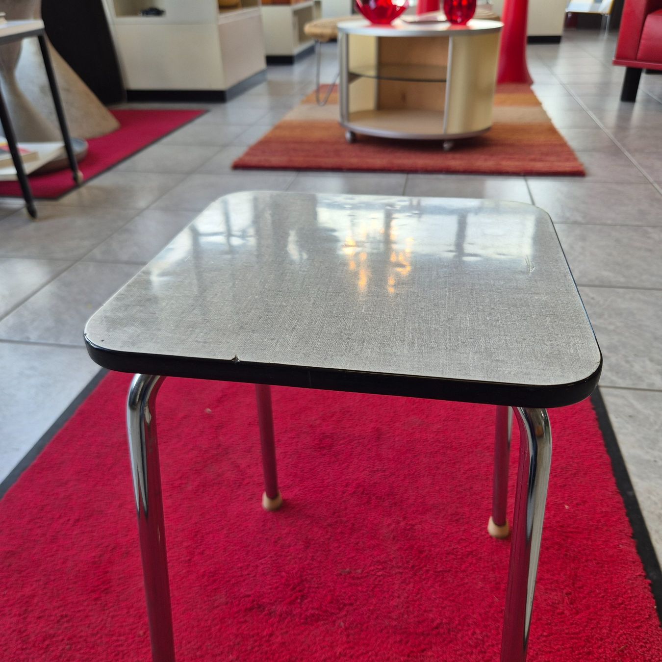Sgabelli: Kelco Hocker Höcker Küchenhocker Tabouret grau – Usato da Nottwil venduto da Wondewa-Shop 7