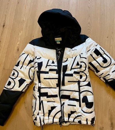 Isolierte Columbia-Winterjacke, Gr. S, neuwertig