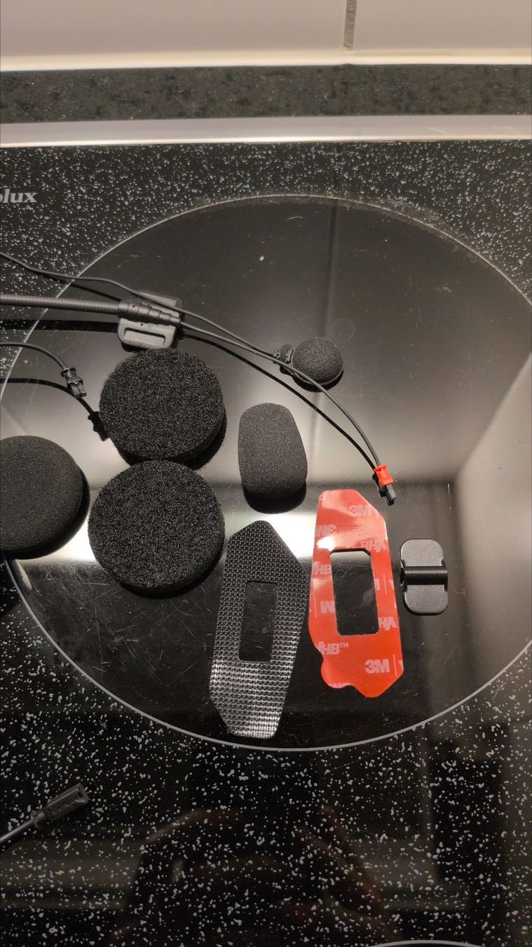 Sena Helme & Visiere: SENA SPIDER RT1 with Mesh Intercom 1-set – Gebraucht aus Kloten von SwissGuy95 3