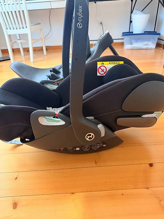 Cybex Seggiolini per auto: CYBEX Cloud T i-Size Plus + CYBEX Platinum Base T – Usato da Mittelhäusern venduto da Na_Az 3