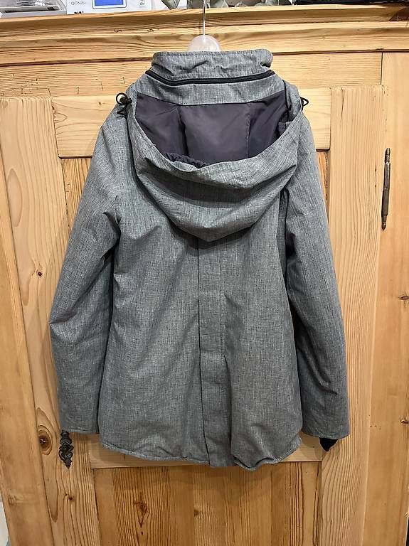 Giacche: Mamalia Tragejacke 36/38 – Usato da Eschenz venduto da BeHappyandSpreadlove 1