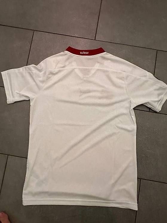 Canottiere & Pantaloni: Schweiz Nati Trikot – Usato da Wittenbach venduto da Arnold1503 1