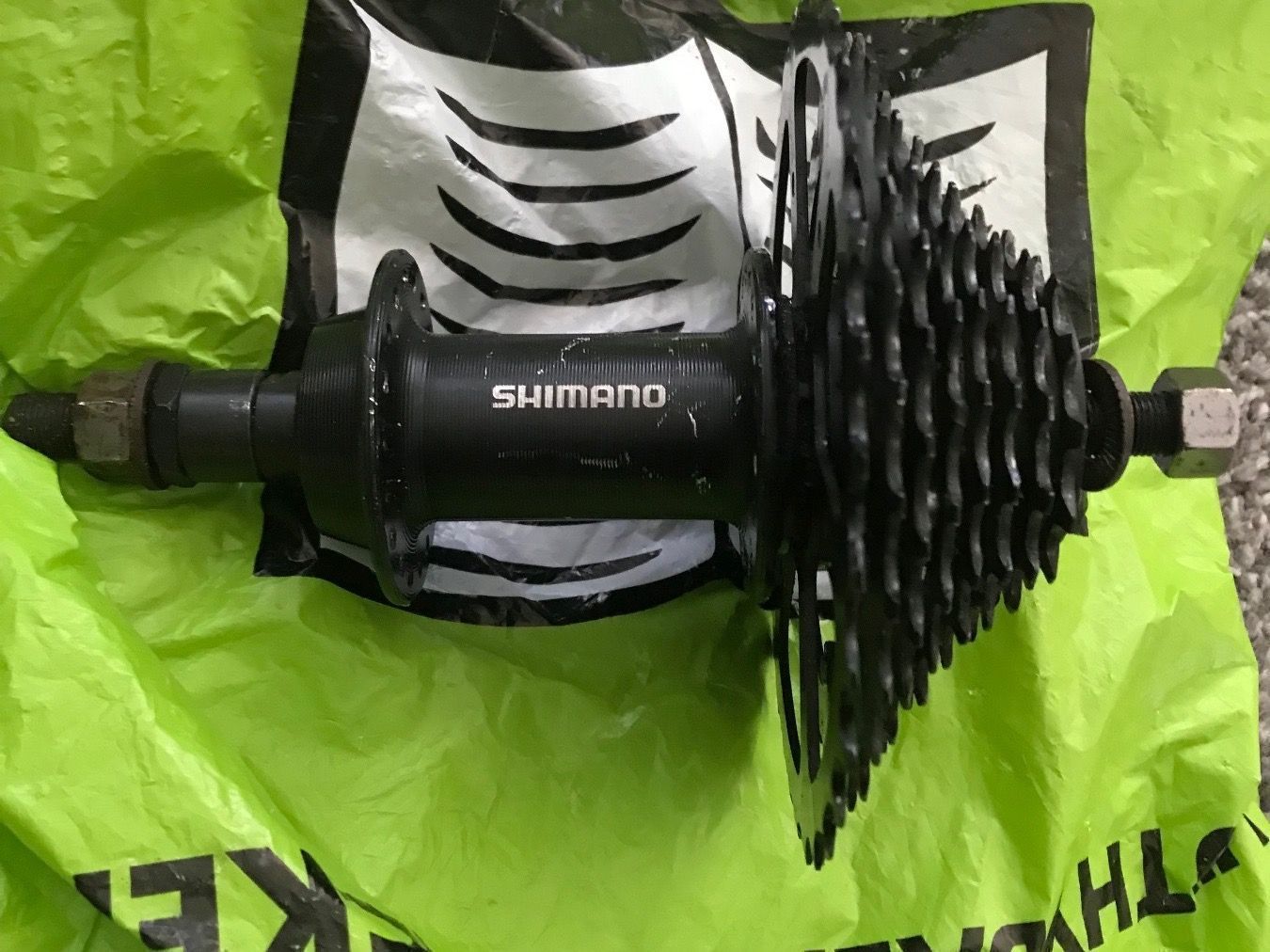 Shimano Pezzi di ricambio: Kassette Shimano mit Freilaufnabe – Usato da Emmenbrücke venduto da Shadow_master 3
