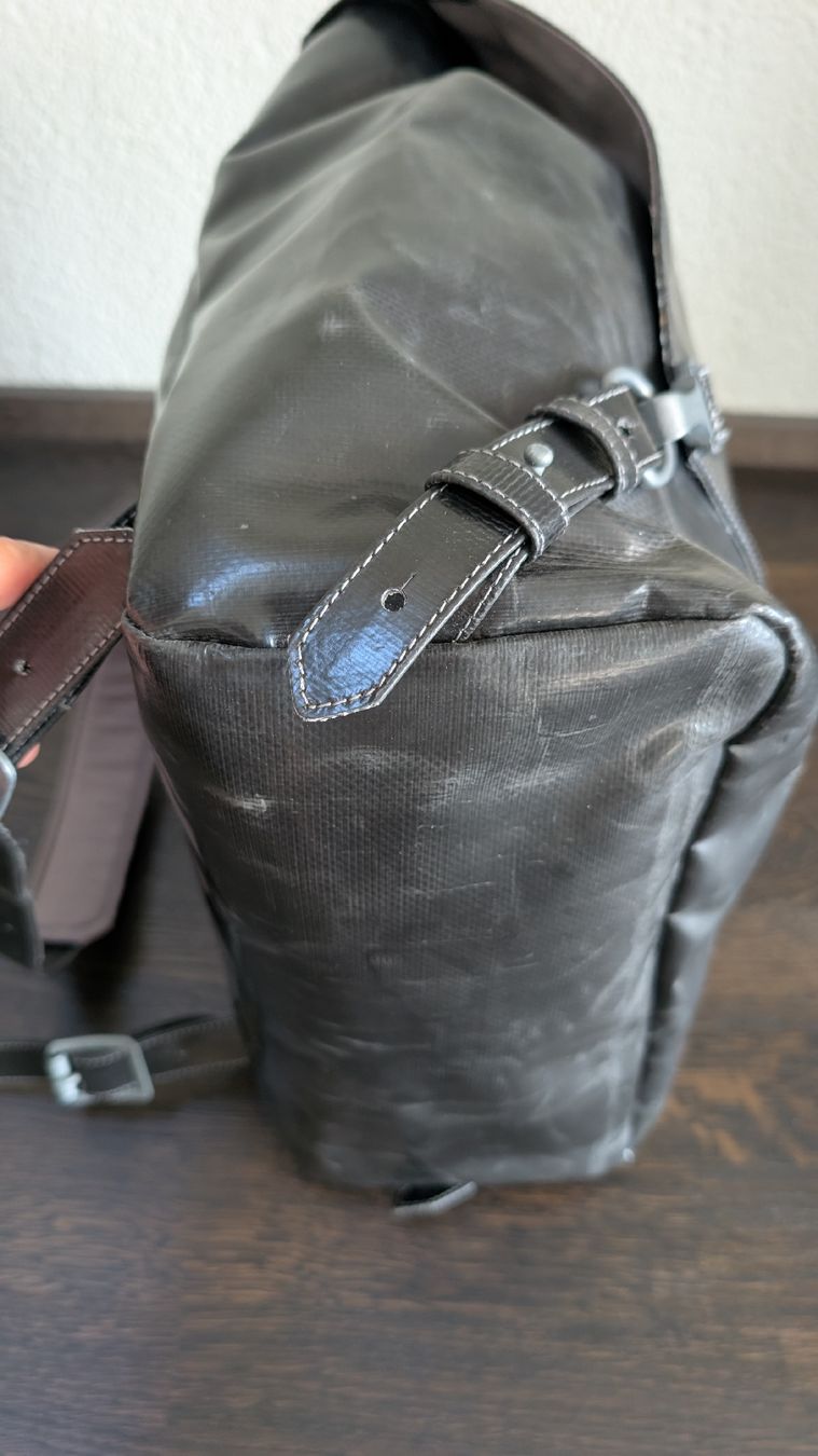 Freitag Zaini: Freitag, Reference Tschingel, R522, all black – Nuovo (secondo la descrizione) da Bremgarten b. Bern venduto da BluBee 2