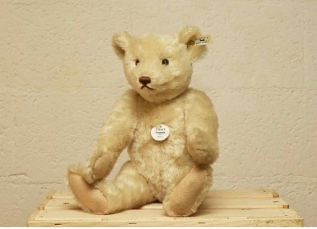Steiff Spielzeuge: Ours Steiff réplique dun ours de 1921 – Gebraucht aus Cormondrèche von psimeone