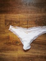 Weisse Spitzen-String-Tanga-Hose Gr. S,  Sommer-Mu