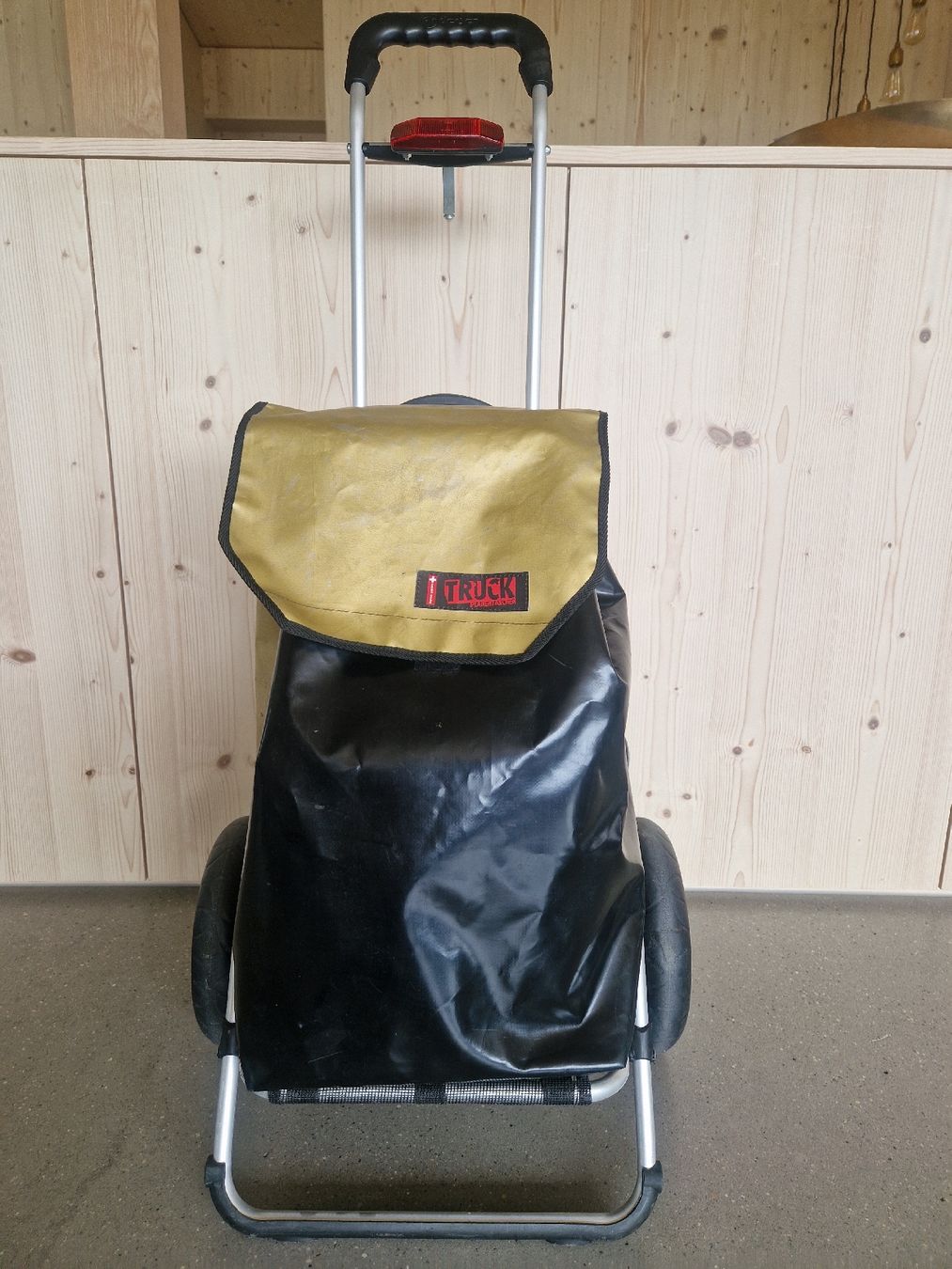 Altro per la casa: Einkaufstrolley inkl. Kupplung – Usato da Wald ZH venduto da amfalo 2