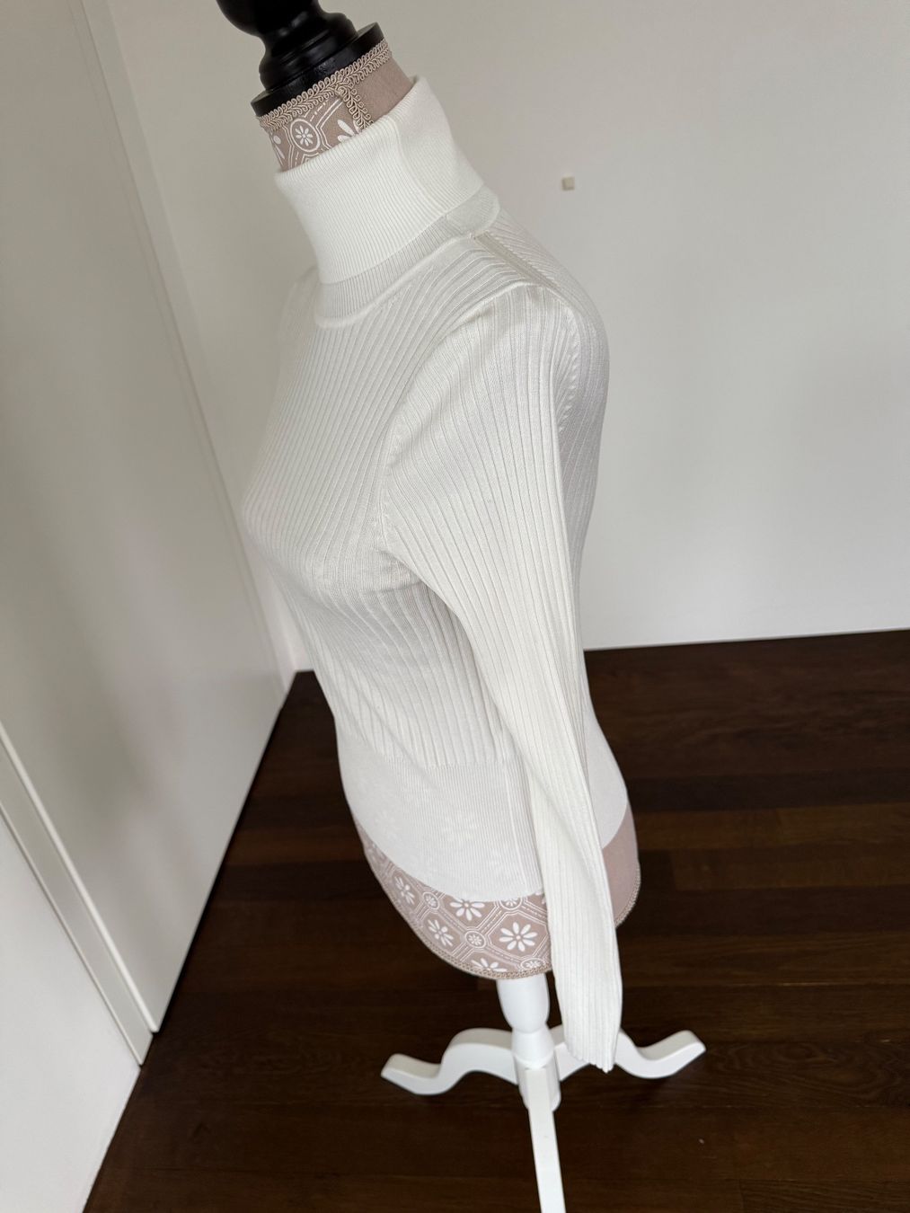 Zara Maglioni & Felpe: Zara Rollkragenpulli Gr.S – Nuovo e nell'imballaggio originale da Balzers venduto da Lissi57 7