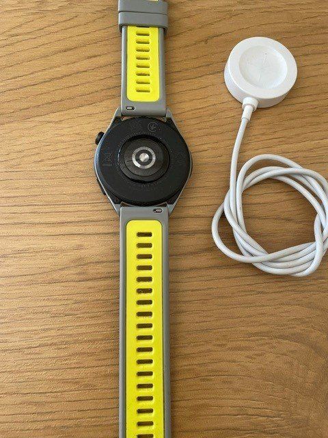 Huawei Smartwatch: Huawei GT Runner – D'occasion à Ennetbaden par djpejic 1