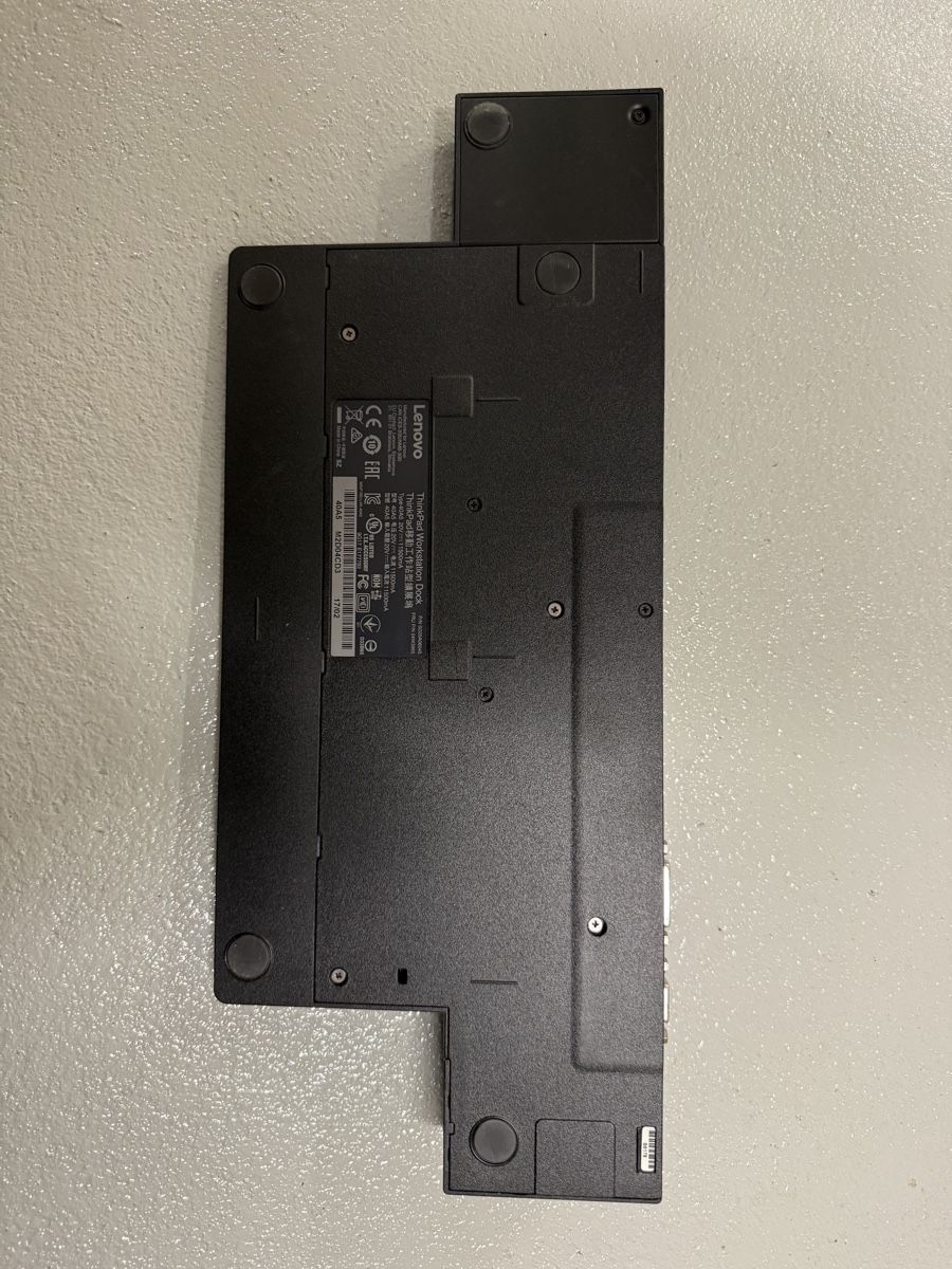 Lenovo Docking station: Lenovo ThinkPad Workstation Dock 40A5 – Usato da Hohenrain venduto da roli1983