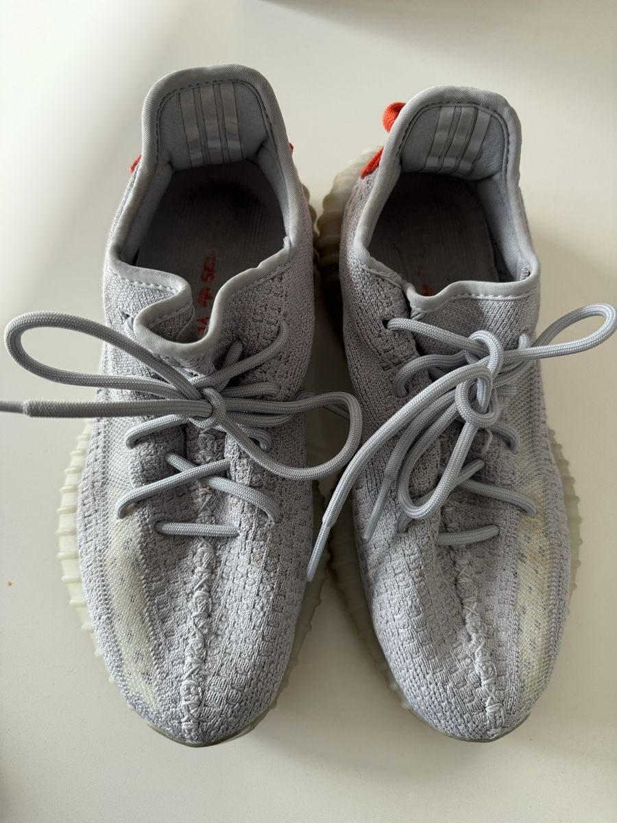 Adidas Scarpe da uomo: Yeezy Adidas size 39.5 – Usato da Châtelaine venduto da Veradat 1