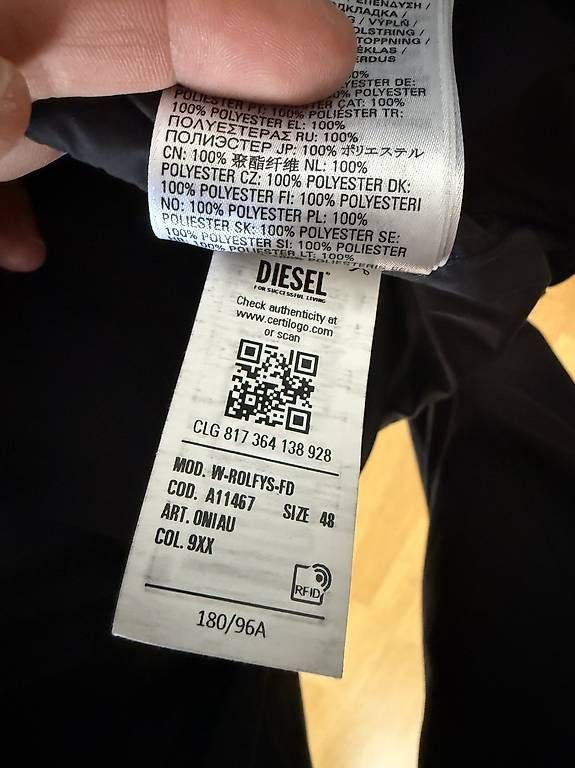 Jacken: Diesel Winterjacke – Gebraucht aus Egnach von hrid 3