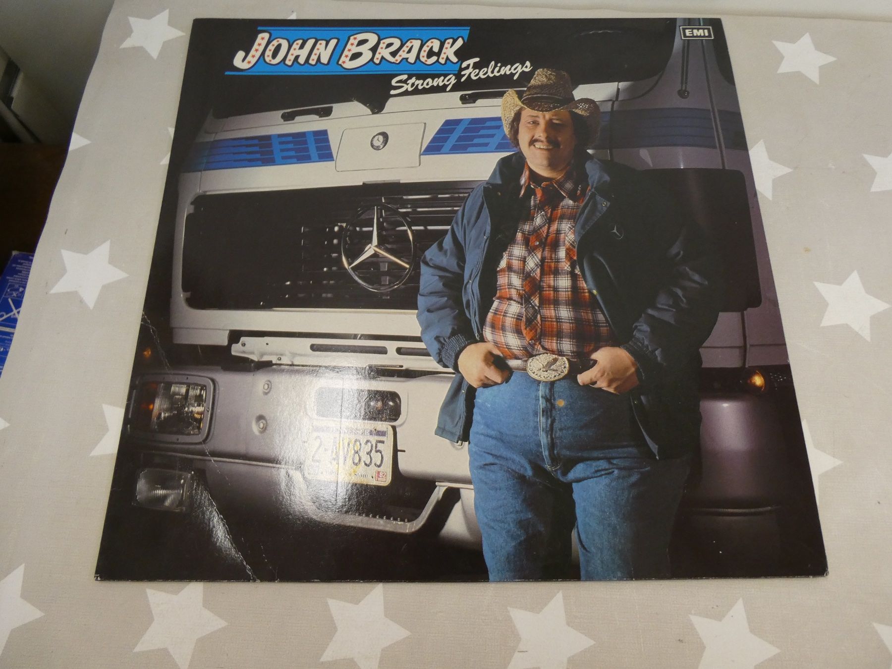 Schallplatten: LP: John Brack Strong Feelings – Gebraucht aus Rafz von Powacaddy