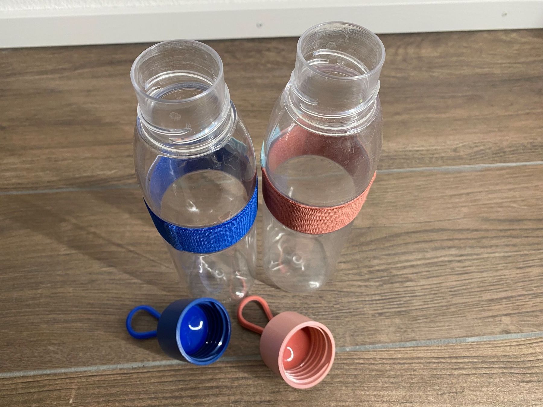 Borracce & Thermos: 2 Mepal Trinkflaschen 500 ml blau pink – Usato da Pratteln venduto da a23_j2gs 2