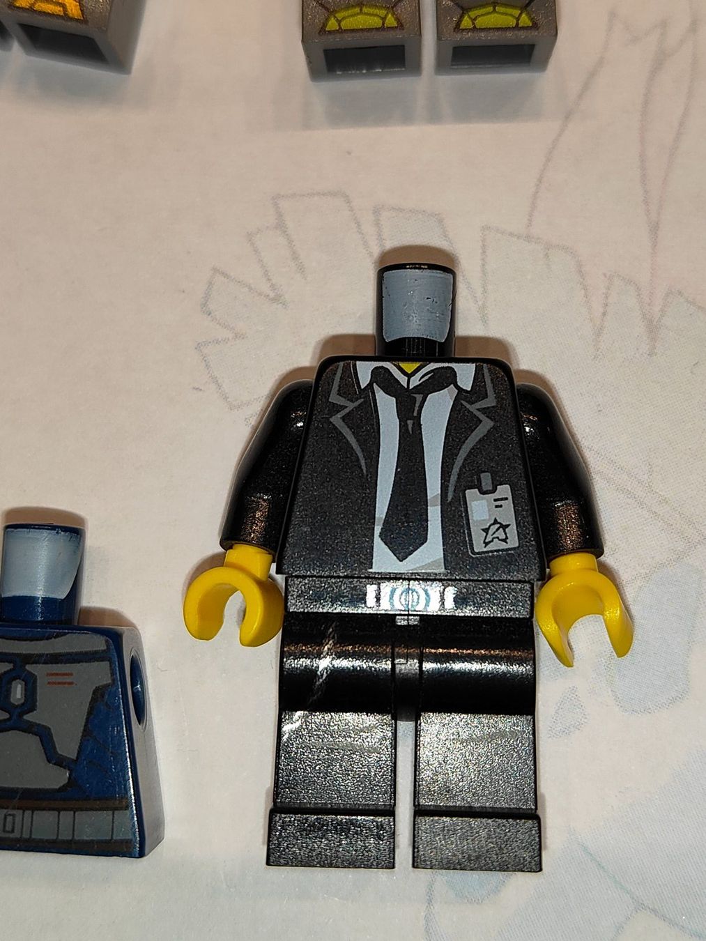 Lego Kit di costruzioni: Legofigurenteile zu Nexo / SW und Space III   /E24 – Usato da St. Gallen venduto da Bisaknosp 5