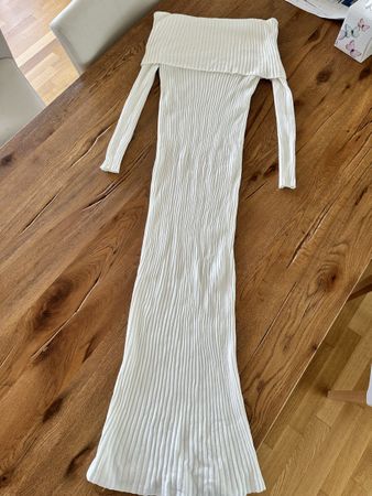 Sommer Strickkleid, schulterfrei, Gr. S, weiss