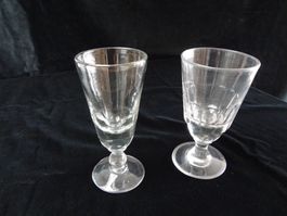 2 verres à Absinthe en très bon état.